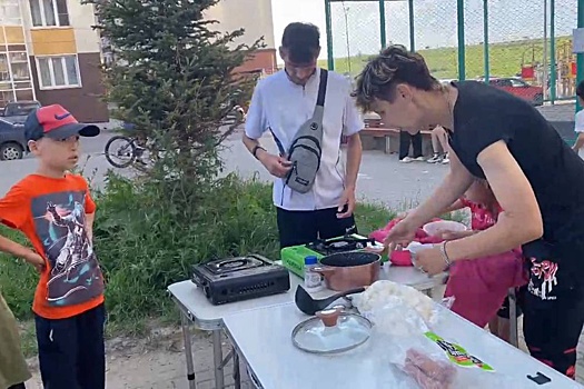 Жители нового микрорайона в Красноярске живут без электричества, тепла и воды