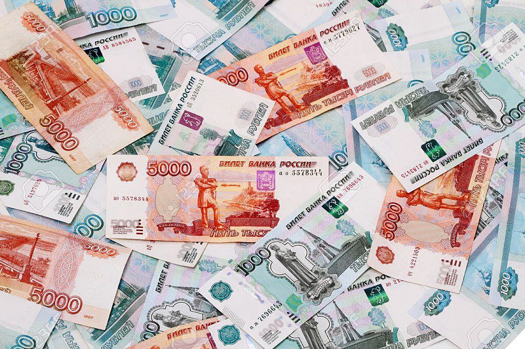 В Севастополе сокращают задолженность по заработной плате