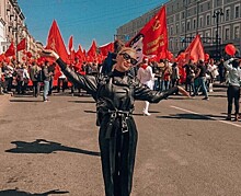 Горожане показали, как в Петербурге прошло первомайское шествие