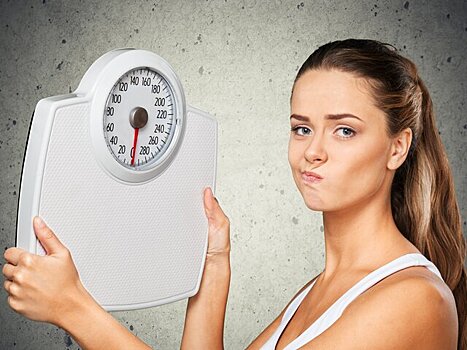Почему вес может стоять на месте во время похудения