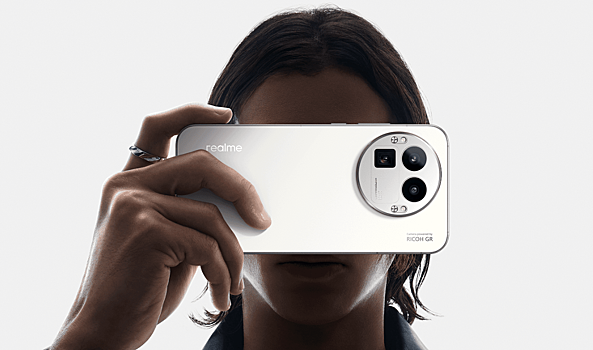 Названа дата старта продаж фотофлагмана realme GT 8 Pro в России
