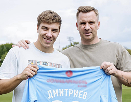 «Крылья Советов» будут платить Дмитриеву 50% зарплаты – 1,5 млн рублей в месяц. Полузащитника арендовали у «Спартака»