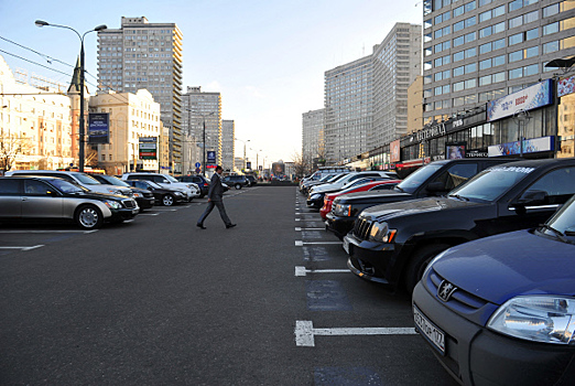 Бесплатно припарковаться на улицах СЗАО можно будет во время майских праздников