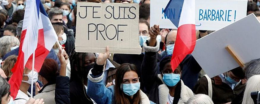 Франция вышлет более 230 подозреваемых в экстремизме иностранцев