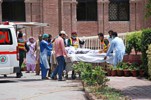 Семь человек погибли при нападении на Пакистанскую биржу