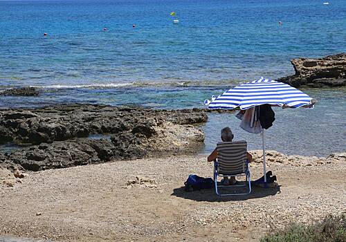 Кипр приостановил в России прием заявок на визу