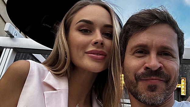 Актер Деревянко сделал предложение Зое Фуць на поле стадиона «Динамо»