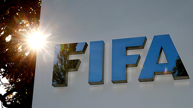 ФИФА может бессрочно продлить текущий сезон