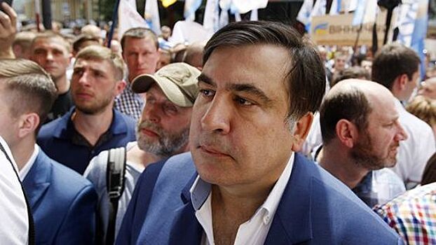 Саакашвили выбрал способ добраться до Украины