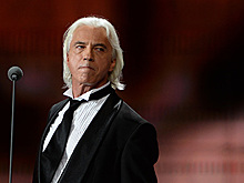 Директор Хворостовского опроверг информацию о смерти певца