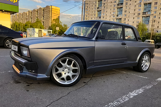 Посмотрите на 27-летний Mercedes-Benz с кузовом от «Жигулей» за 2,5 миллиона рублей