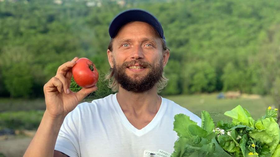 Заморивший сына блогер-сыроед Максим Лютый из Сочи будет оспаривать приговор