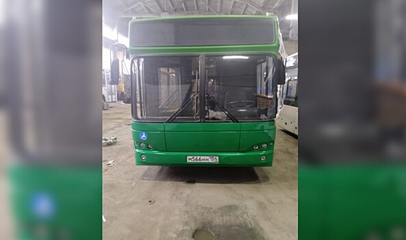 Новосибирск передал автобус для нужд военных медиков в зоне СВО