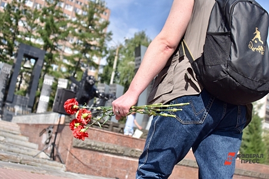 В Мелитополе активисты «Юга молодого» почтили память Владлена Татарского