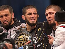 Русский голос UFC Антоненко – о работе на турнирах: «Хабиб меня узнал, а с Шевченко я накосячил. Было круто увидеть Оверима – он огромный»