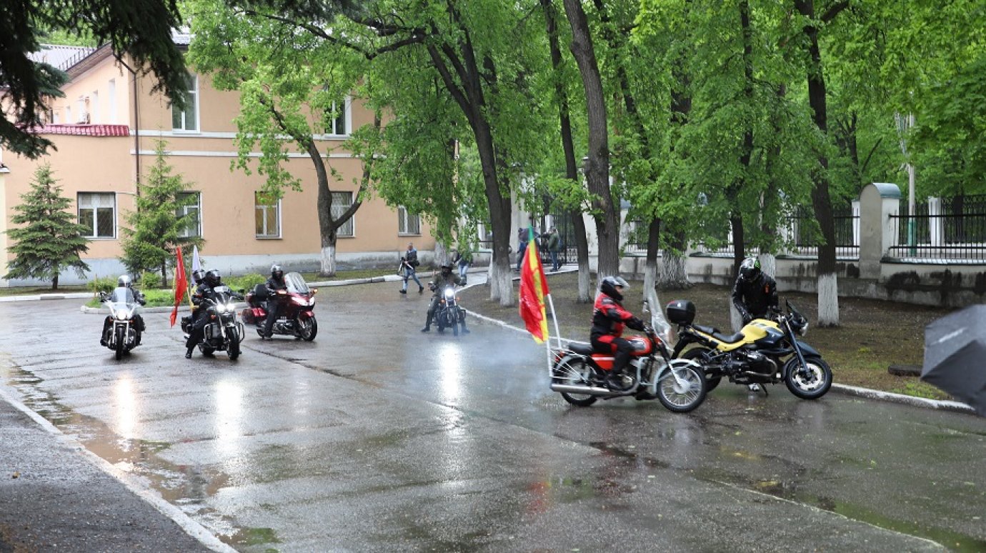 Министр здравоохранения области возглавил мотопробег медиков