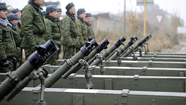 Украинские силовики заявили о 12 обстрелах своих позиций в Донбассе