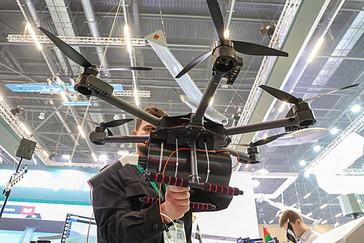 Военный эксперт оценил возможности новой лазерной системы «Посох»