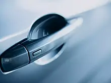 Все китайские автомобили хотят оснащать механическими дверными ручками