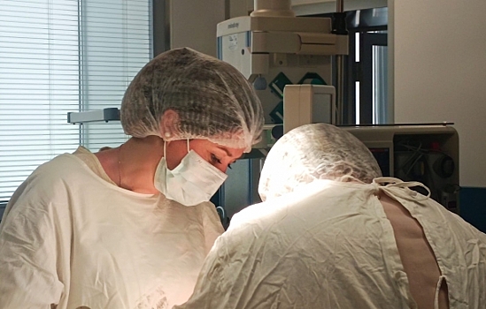 Специалисты удалили женщине миомы, полностью сохранив репродуктивные функции