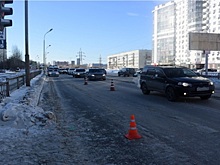 В Екатеринбурге иномарка сбила школьницу