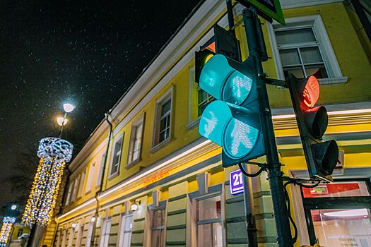 Светофоры обновили и установили почти по 200 адресам в столице с начала года