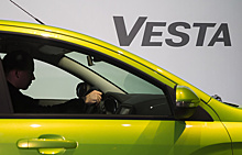 "АвтоВАЗ" планирует в ближайшие недели начать продажи Lada Vesta в Германии