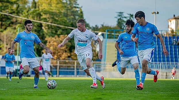 Депутат Госдумы попросил ФСБ проверить РФС из-за крымских клубов