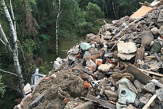 Незаконный сброс отходов пресекли в Ногинске