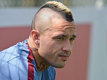 Бельгийский футболист Наингголан перешел из "Ромы" в "Интер"