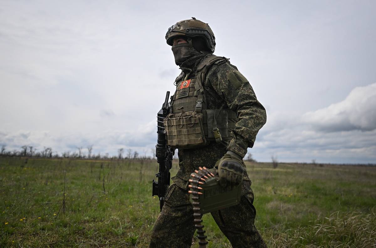 Российский командир под обстрелом придумал новую стратегию атаки