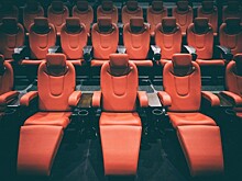 Крупнейшие мировые сети откложили открытие кинотеатров