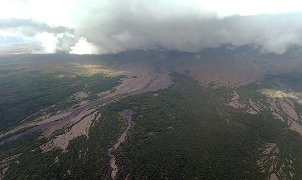 Землетрясение, лавина и падение со склона: как туристы гибли в горах за последние 10 лет