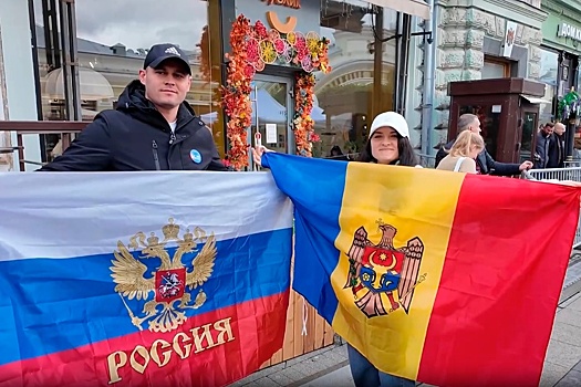 Для полумиллиона желающих проголосовать молдован в Москве отрыты лишь два участка