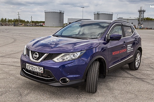 Старьё бьёт новьё: крутой прожорливый «Лексус» против «Ниссан Кашкай»