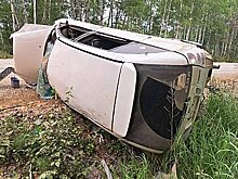 Подросток вылетел из окна автомобиля при ДТП и погиб в Хабаровском крае