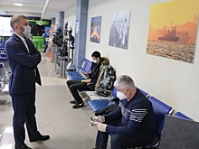 «Россия. Полет через века»: в Омском аэропорту открылась фотовыставка ко Дню народного единства