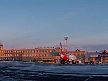 В Новом Уренгое из-за погодных условий отменены авиарейсы