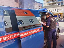 Появилось видео нападения воронежского стрелка с бомбой на полицейский участок