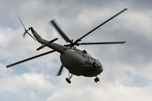 Вертолет Ми-8 вылетел для монтажа ЛЭП в Мурманской области