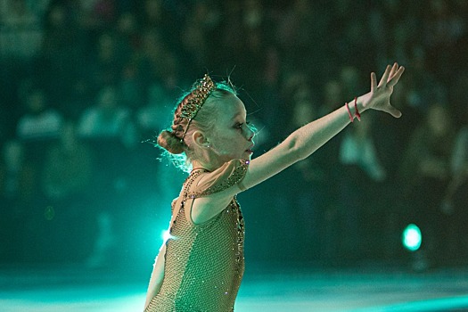 Фигуристка Сарновская высказалась о работе над четверным тулупом