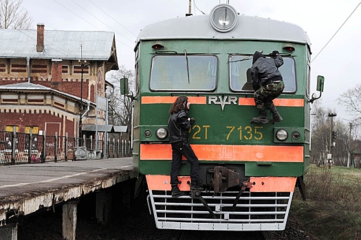 В Москве зацеперов начали перевоспитывать искусством