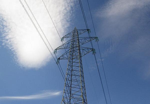 «Горэлектросеть» помогла «Тюменьэнерго» восстановить электроснабжение в дачном поселке