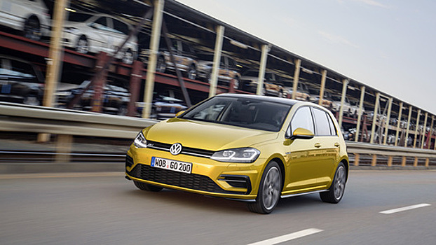Volkswagen возобновит продажи "Гольфа" в России (но будет дорого и недолго)