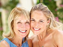 Похищенная отцом девочка встретилась с матерью через 14 лет после пропажи