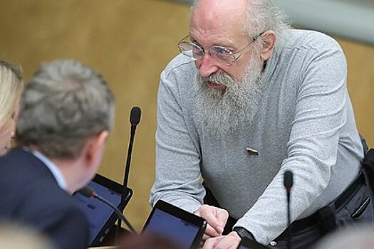 Вассерман объяснил отказ от жилетки