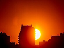 Ученый объяснил оранжево-фиолетовый рассвет над Москвой в пятницу