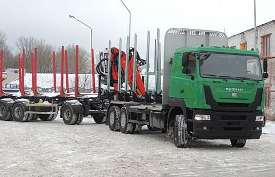 В Сибирь отправили 90-тонный автопоезд-сортиментовоз МАЗ-МАН