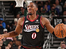 Пол Джордж о Тайризе Макси: «После второго матча за два дня, отыграв 50 минут, он идет и занимается в тренажерке»