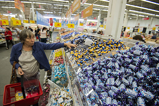 Белоруссия запретила ввоз конфет из России